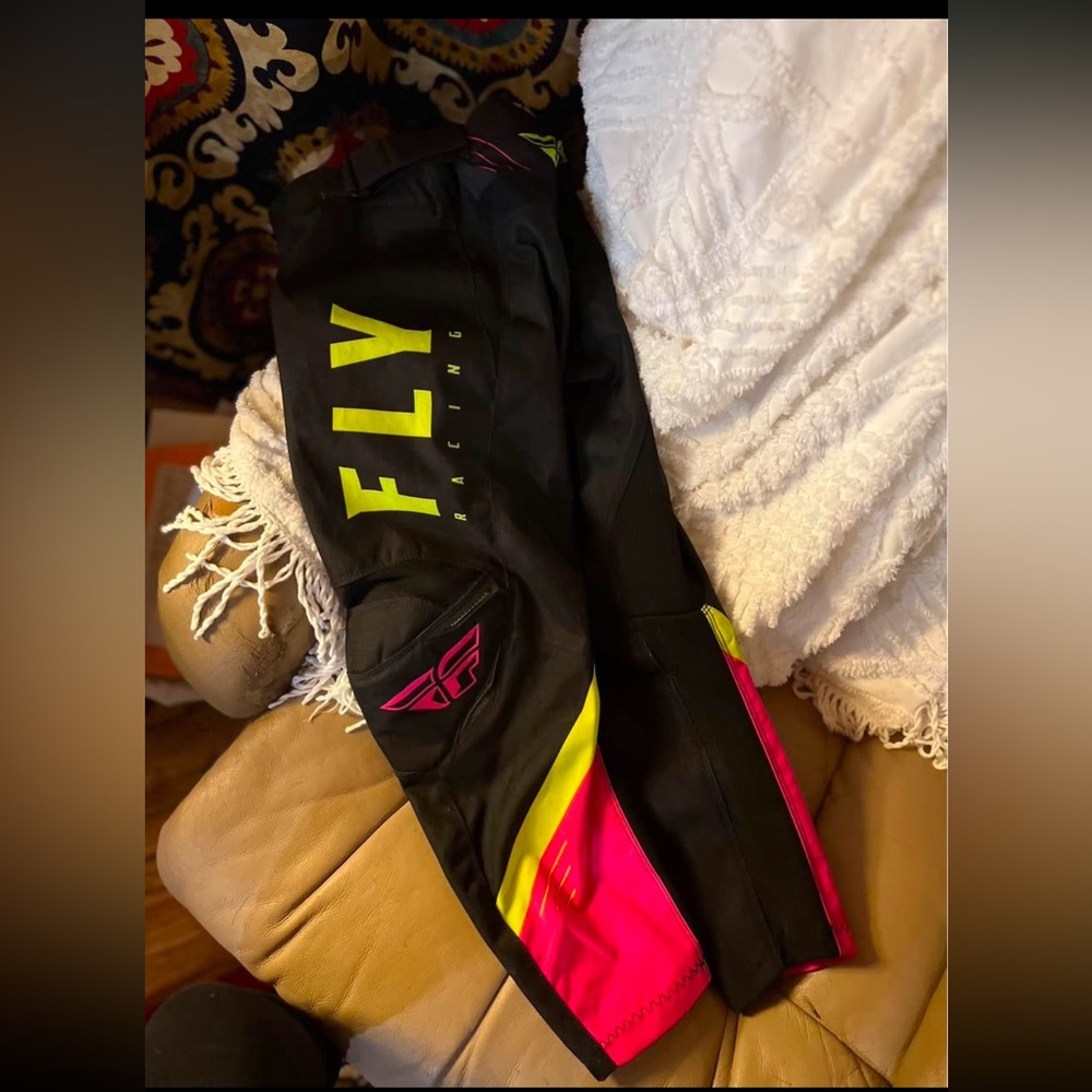 NWOT Youth Fly Racing riding pants